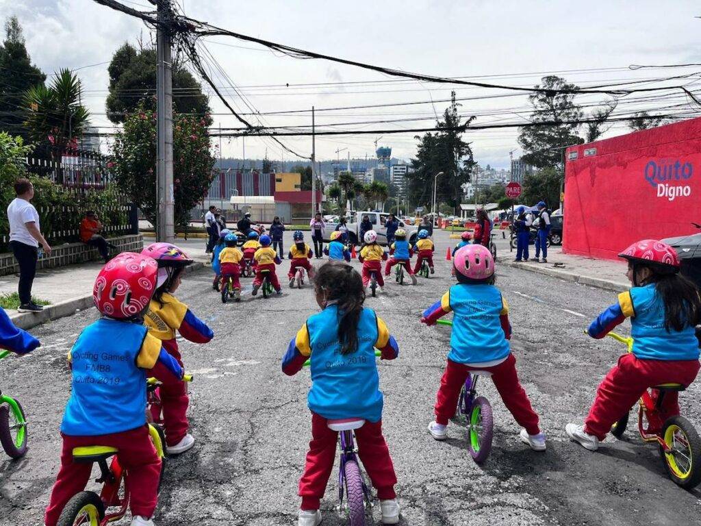 Children practice safe cycling in Quito Ecuador. — Photo by Amanda Padilla